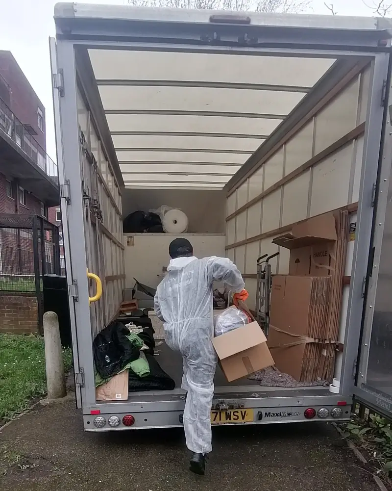 Furniture removal Leicester